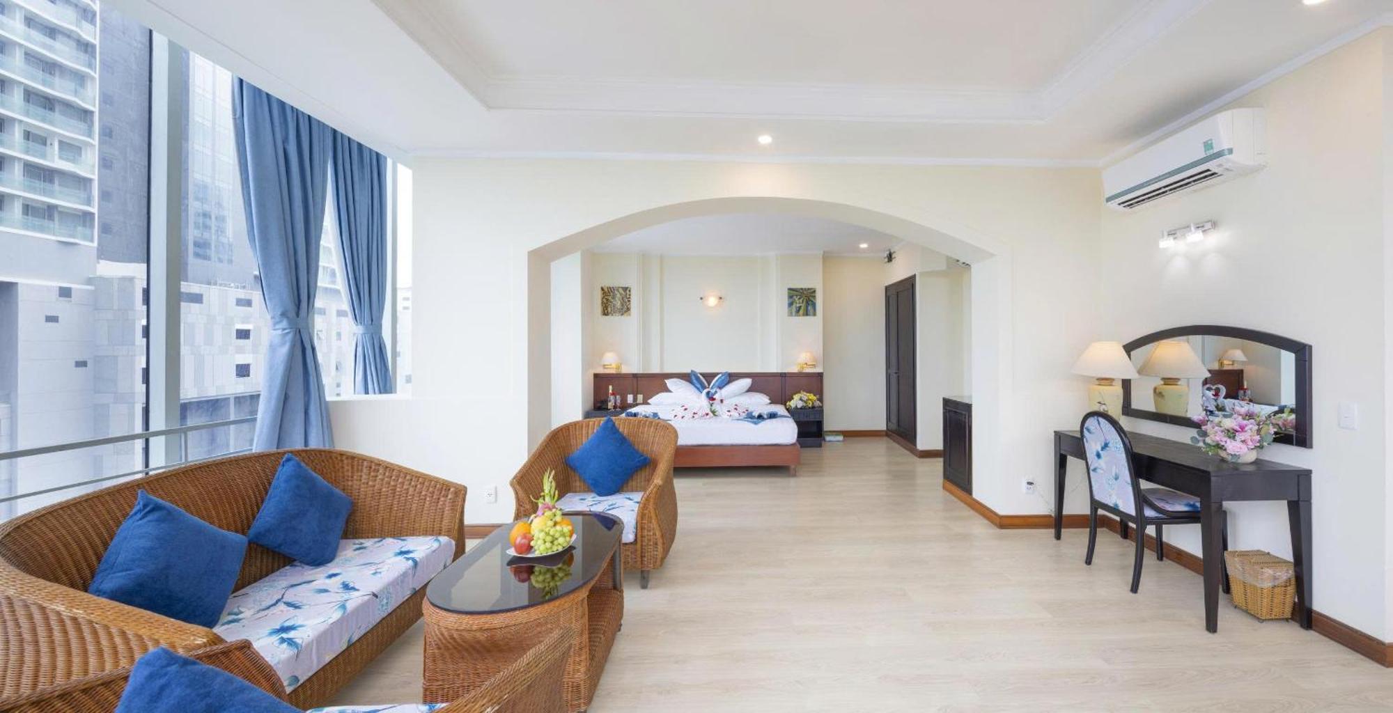 Nha Trang Lodge Hotel Exterior photo