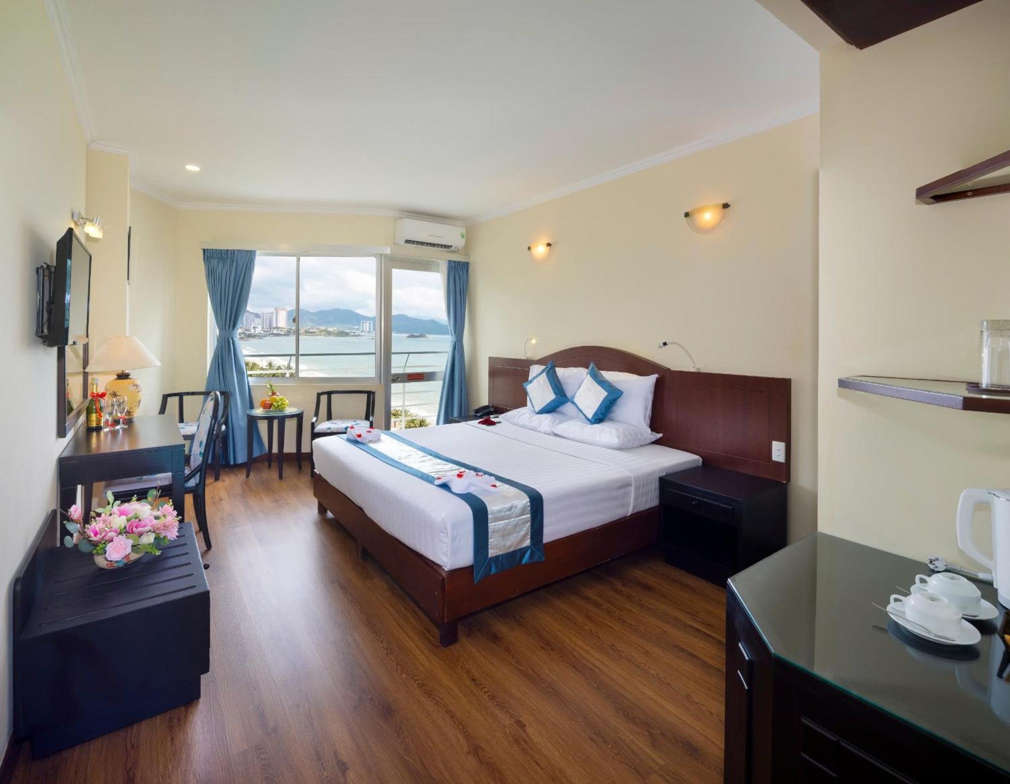 Nha Trang Lodge Hotel Exterior photo
