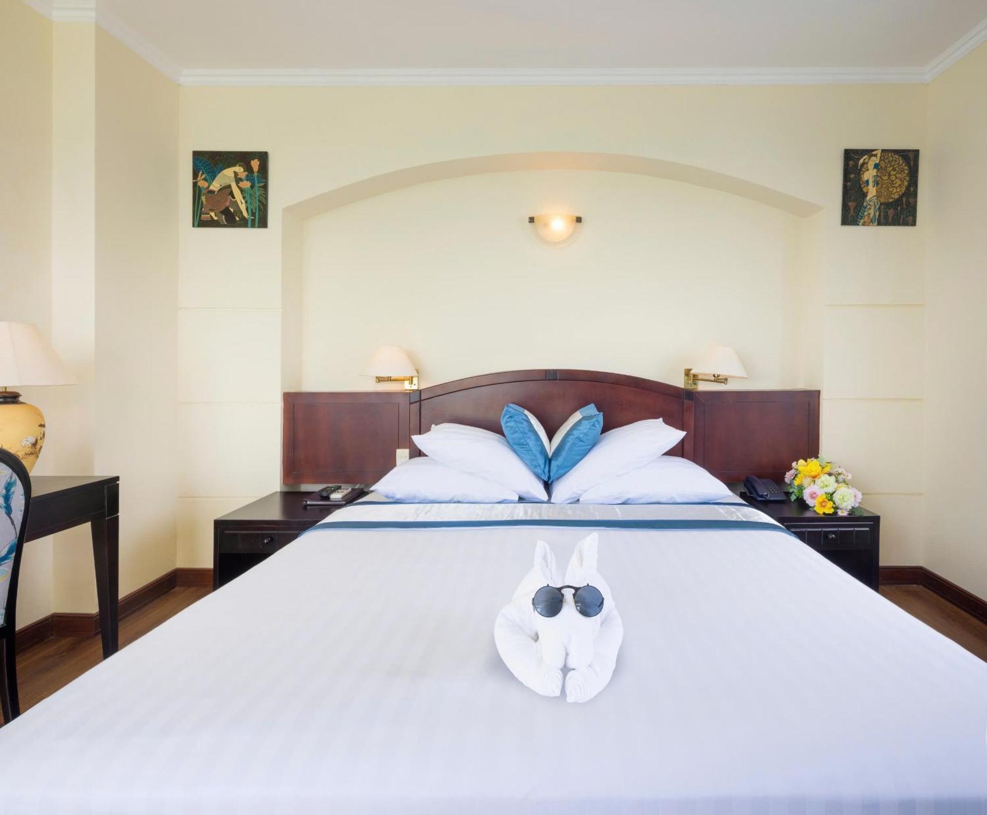 Nha Trang Lodge Hotel Exterior photo